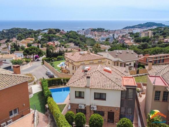 House or villa for sale in Roca Grossa