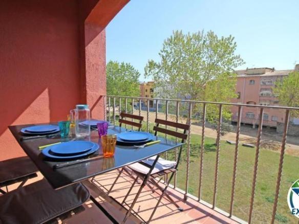 Apartment for sale in Calle de la Lluna 16 2 10, 16, Muga – Gran Reserva – Badia