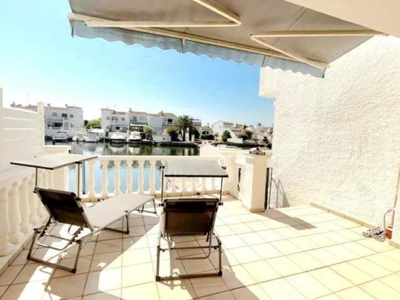 House or villa for sale in Segre – Ebre – Ter