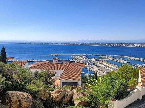 Apartment for sale in Calle Cant Dels Ocells, 2, Almadrava – Canyelles – Puig-Rom