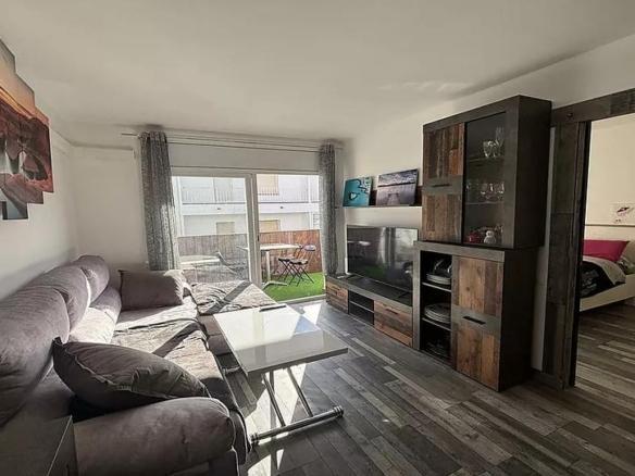 Apartment for sale on Avenida de la Mare de Déu de Montserrat, 38, Center