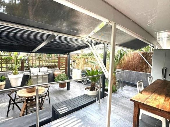 Apartment for sale in Vila de Madrid, Els Pins
