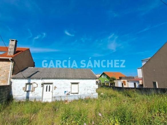 Residential for sale in Rúa Clara Campoamor, Santa Uxía de Ribeira