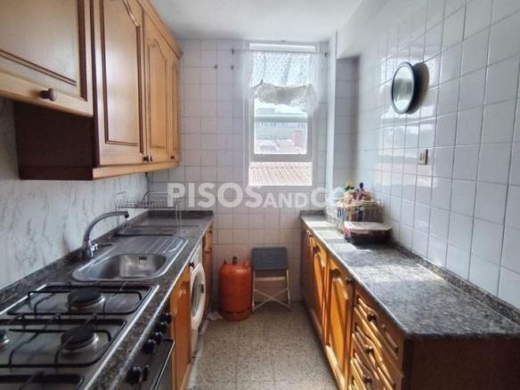 Apartment for sale on Calle Alcalde Lens, Agra del Orzán – Ventorrillo