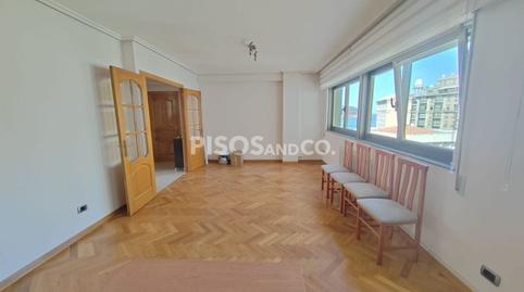 Apartment for sale in Calle Zalaeta, Monte Alto – Zalaeta – Atocha