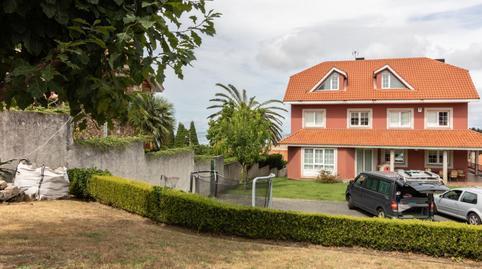 House or chalet for sale on Calle Paris, Elviña – A Zapateira