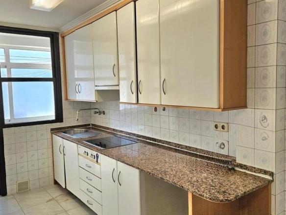 Apartment for sale on Calle Terranova de Eirís, Eirís
