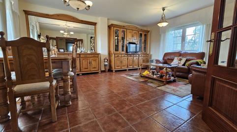 House or villa for sale in Piñeiro, Cambre