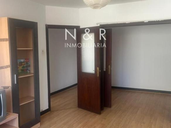 Apartment for sale in Cantabrico, Monte Alto – Zalaeta – Atocha