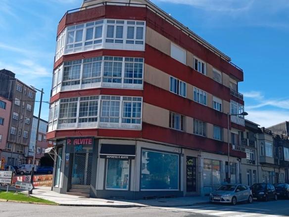 Apartment for sale on Avenida de Alfonso Molina, 2, Santa Comba