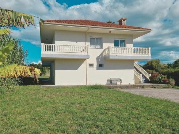 House or chalet for sale in Lugar Chancelas, 35, Boiro