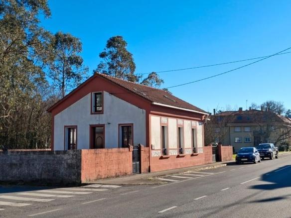 House or chalet for sale on Avenida de Barraña, 89, Boiro