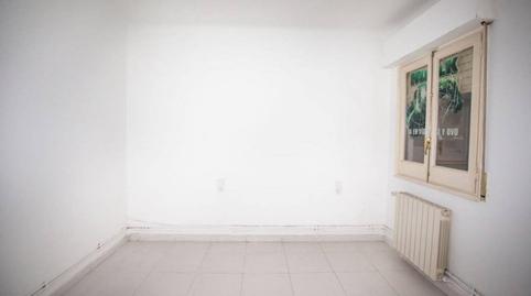Apartment for sale on Avenida Sant Narcís, Sant Narcís
