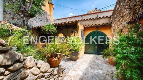 Townhouse for sale on Carrer Dels Socals, Garriguella