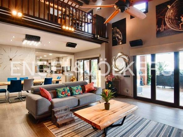House or chalet for sale in Avinguda Jaume I, Peralada