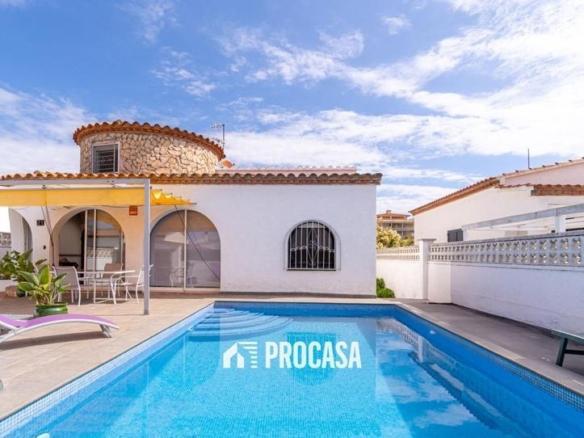 House or villa for sale in Del Cap Gros, Santa Margarita