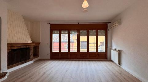 Semi-detached house for sale on Carrer de Coll I Vehí, 30, La Bisbal d’Empordà