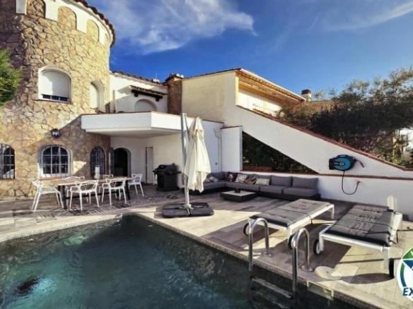 House or chalet for sale in Port Grec – Port Moxó