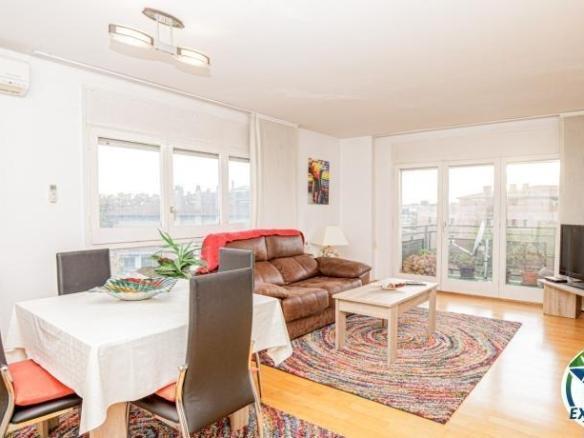 Apartment for sale in Creu de la Mà