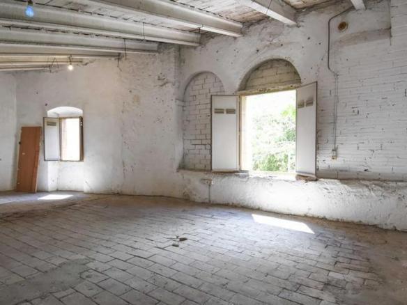 Townhouse for sale in Santa Eugènia