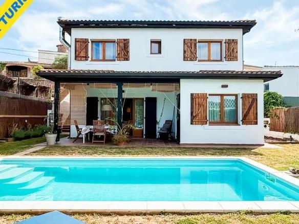 House or chalet for sale in Carrer de Santa Cristina, 3, Mas Pere – Río de Oro