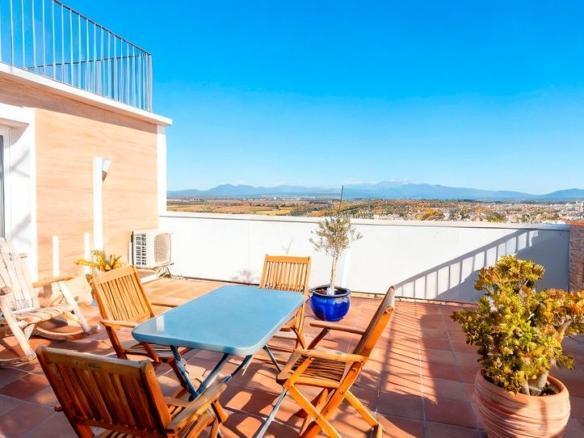 Apartment for sale in Carrer Muga-delta, 9, Muga – Gran Reserva – Badia