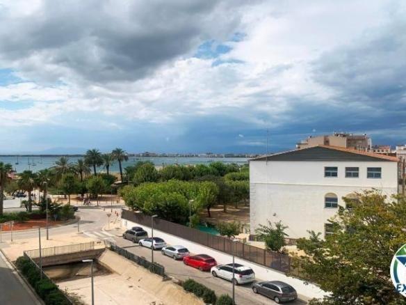 Apartment for sale in De Les Drassanes, 6, Center