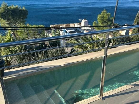 House or chalet for sale at 61 Avinguda de Jose Diaz Pacchecoosé Díaz Pacheco, Almadrava – Canyelles – Puig-Rom