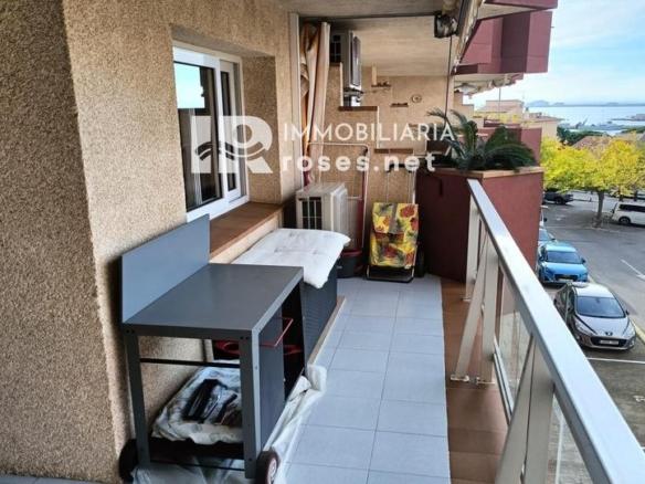 Apartment for sale in Merce Rodoreda, Almadrava – Canyelles – Puig-Rom