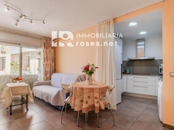 Apartment for sale in Barraquer, Centre