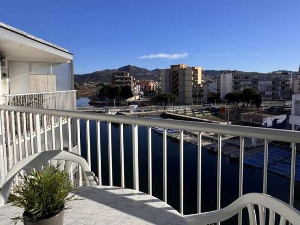 Apartment for sale in Santa Margarita