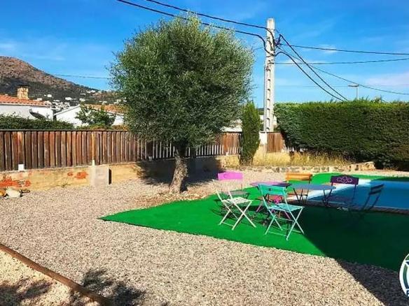 House or villa for sale on Calle Urgell, 11, Nord