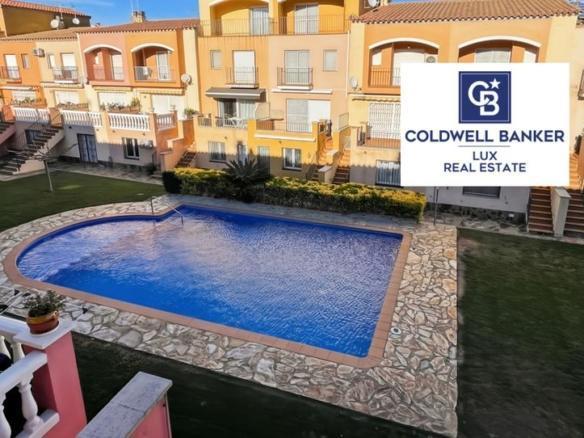Townhouse for sale in N/a, Muga – Gran Reserva – Badia