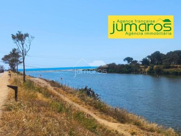 Ground floor apartment for sale in N/a, Muga – Gran Reserva – Badia