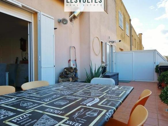 Apartment for sale in Plaça del Mestre Joan Planas, Piverd – Vila-Seca – Bruguerol