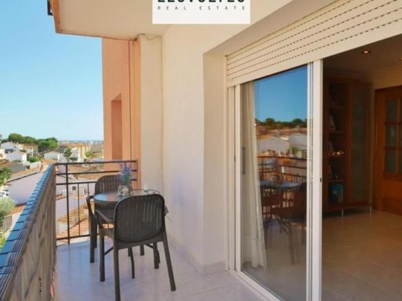 Apartment for sale on Carrer Puigpedró, Sant Joan – Vilarromà