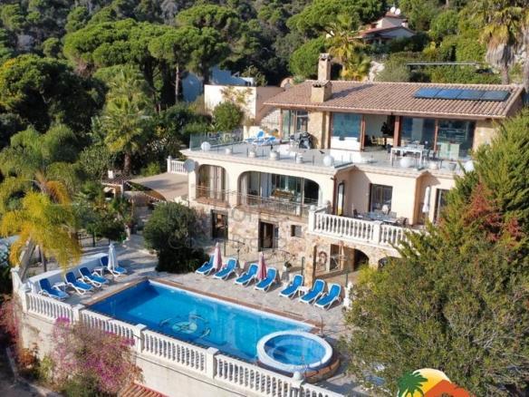 House or chalet for sale in Carrer del Fonoll, Serra Brava