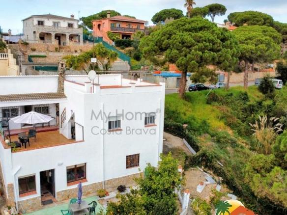 House or chalet for sale in Lloret Verd – Els Pinars