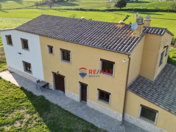 House or chalet for sale in Cassà de la Selva – Sangosta, 5, Cassà de la Selva