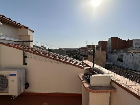 Penthouse for sale in Figueres – Cl Emporda, 14, Poble Nou – Olivar Gran