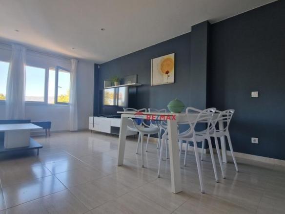 Penthouse for sale in Roses – Rd de Miquel Oliva I Prat, Center