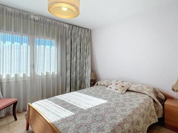 Apartment for sale in Francesc Macia, Centre