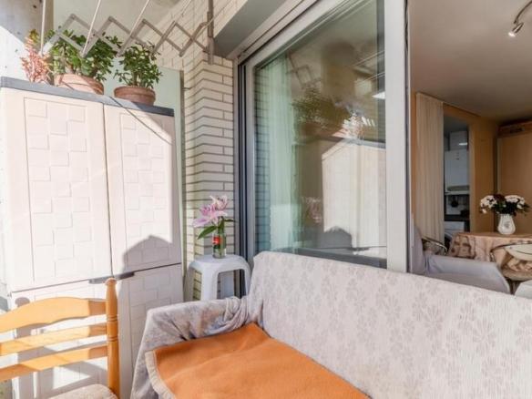 Apartment for sale in Barraquer, Centre