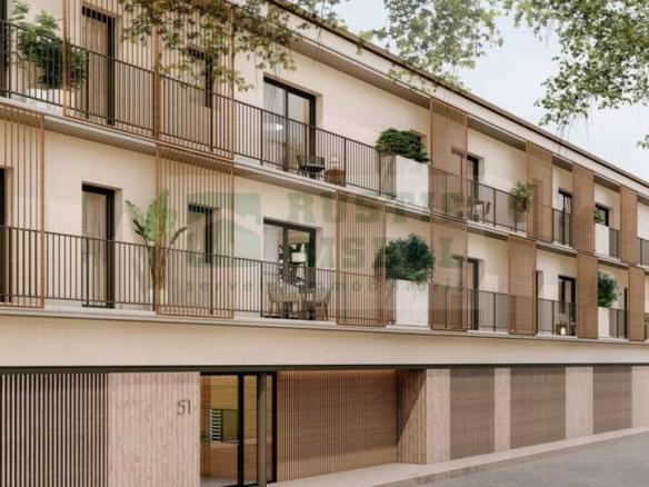Apartment for sale on Calle Paral.lel, La Bisbal d’Empordà