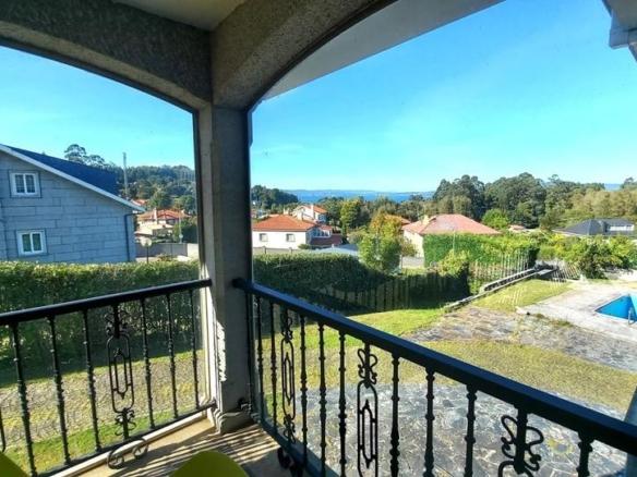 House or chalet for sale in Bergondo