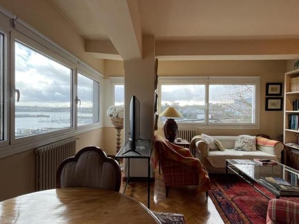 Apartment for sale in De Oza, Los Castros – Castrillón