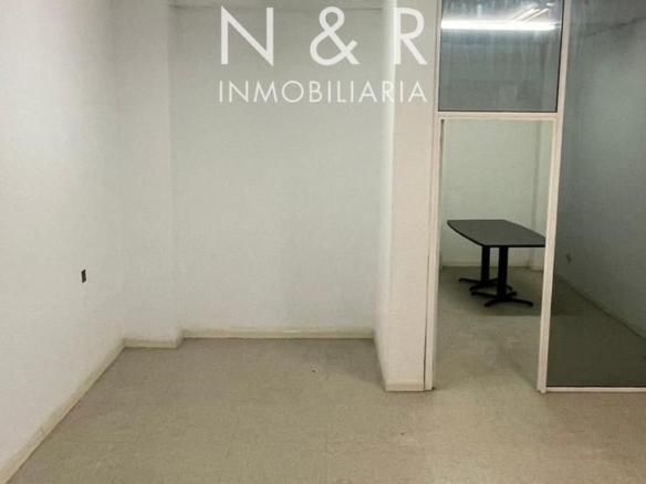 Commercial premises for sale in Nova Abaixo, Ensanche – Sar