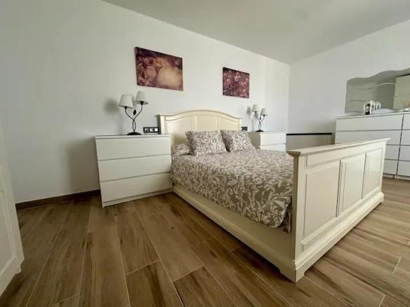 Townhouse for sale in Castiñeiras