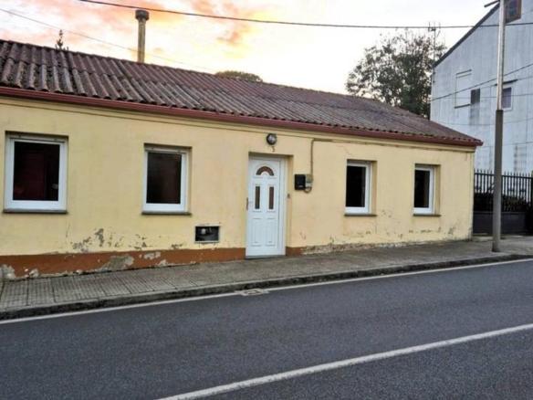 House or villa for sale in Paio Rodríguez, Curtis