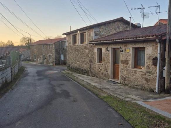 House or chalet for sale in Calle Guxin, Vilasantar